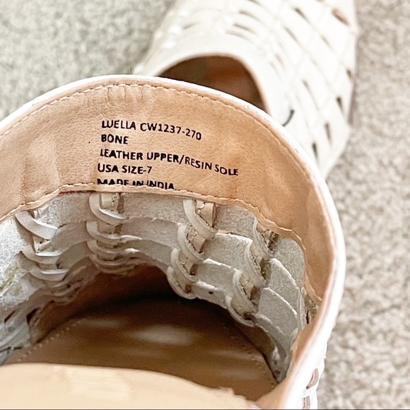 Crevo Women's Luella Mule Leather Block Heel Bone Slip-On 6/6.5NWT - Picture 8 of 8